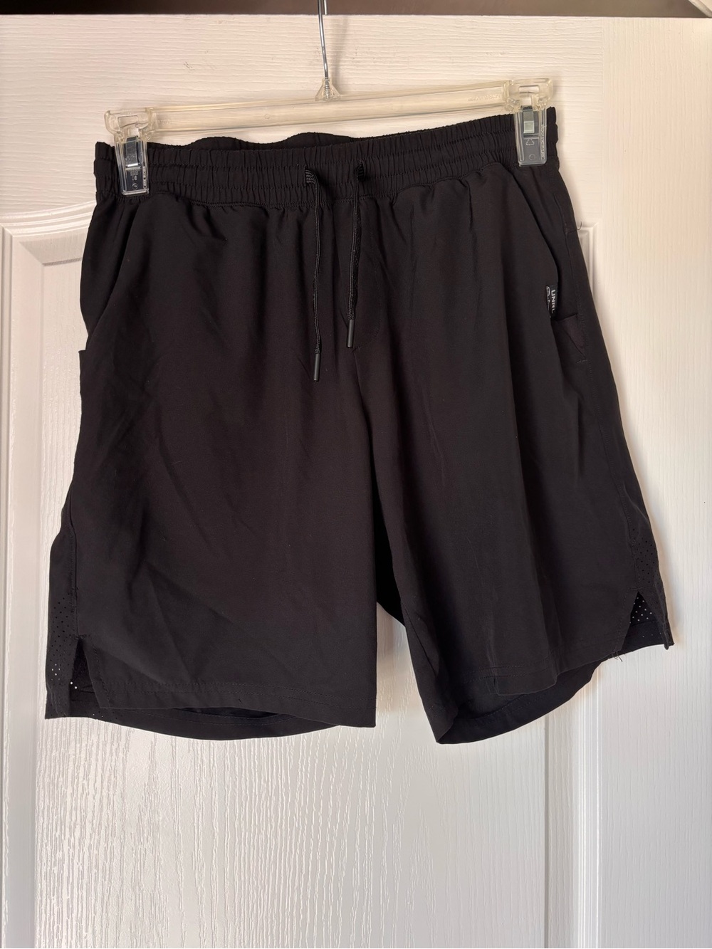 UNRL Mens Stride Shorts Medium Black Drawstring Stretch Active Gym